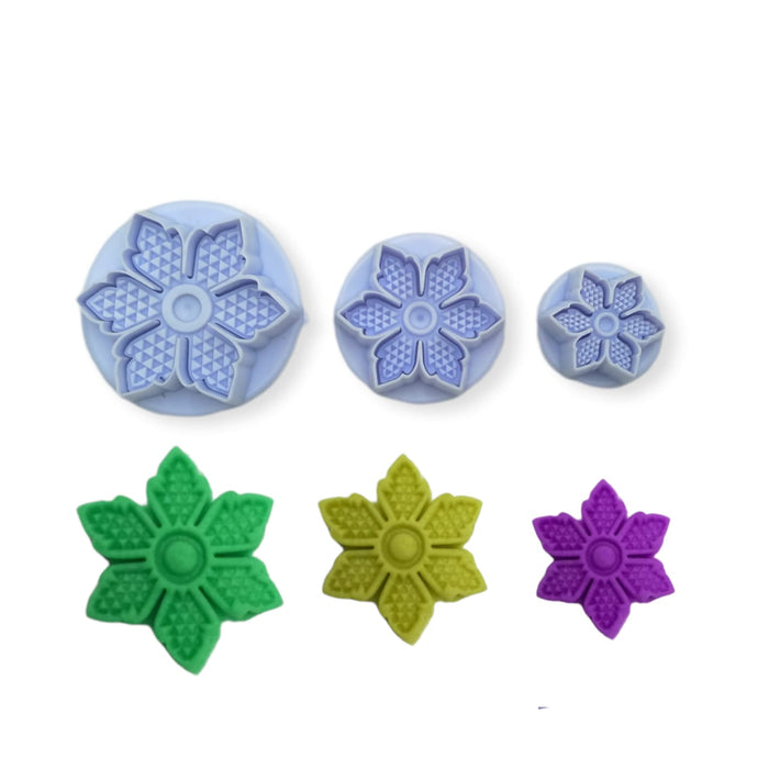 Pointed Flower Plunger Cutter Set of (3 Pieces)