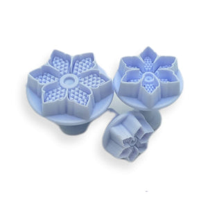 Pointed Flower Plunger Cutter Set of (3 Pieces)