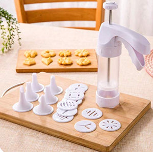 Biscuit & Petit Four Maker Set