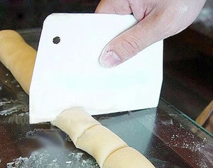 Extra Large Plastic Cake Scraper / Dough Cutter