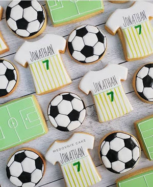 Football Fan Cutter Set (8 Pieces)